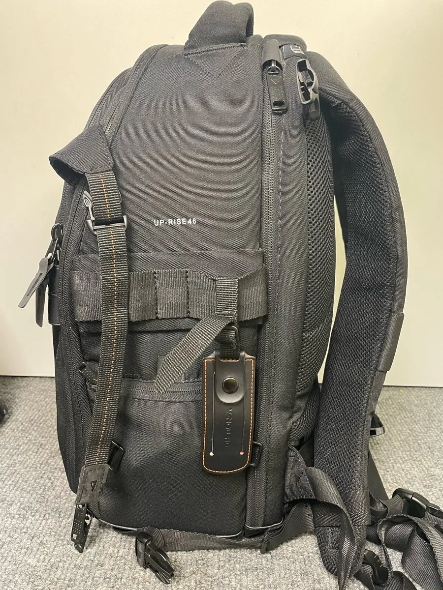 Vanguard up-rise 46 camera backpack - Image 4
