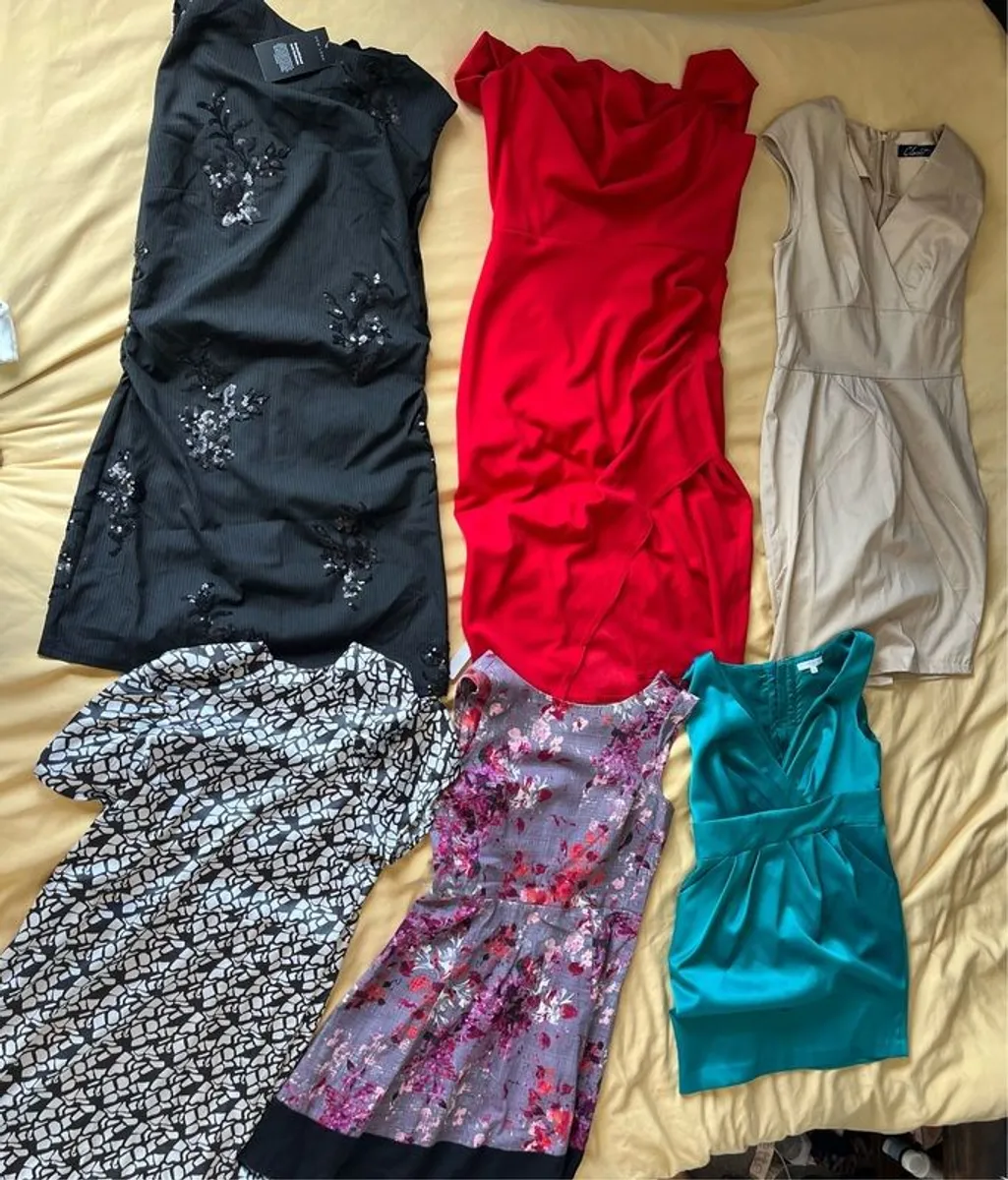 12 dresses - Image 1