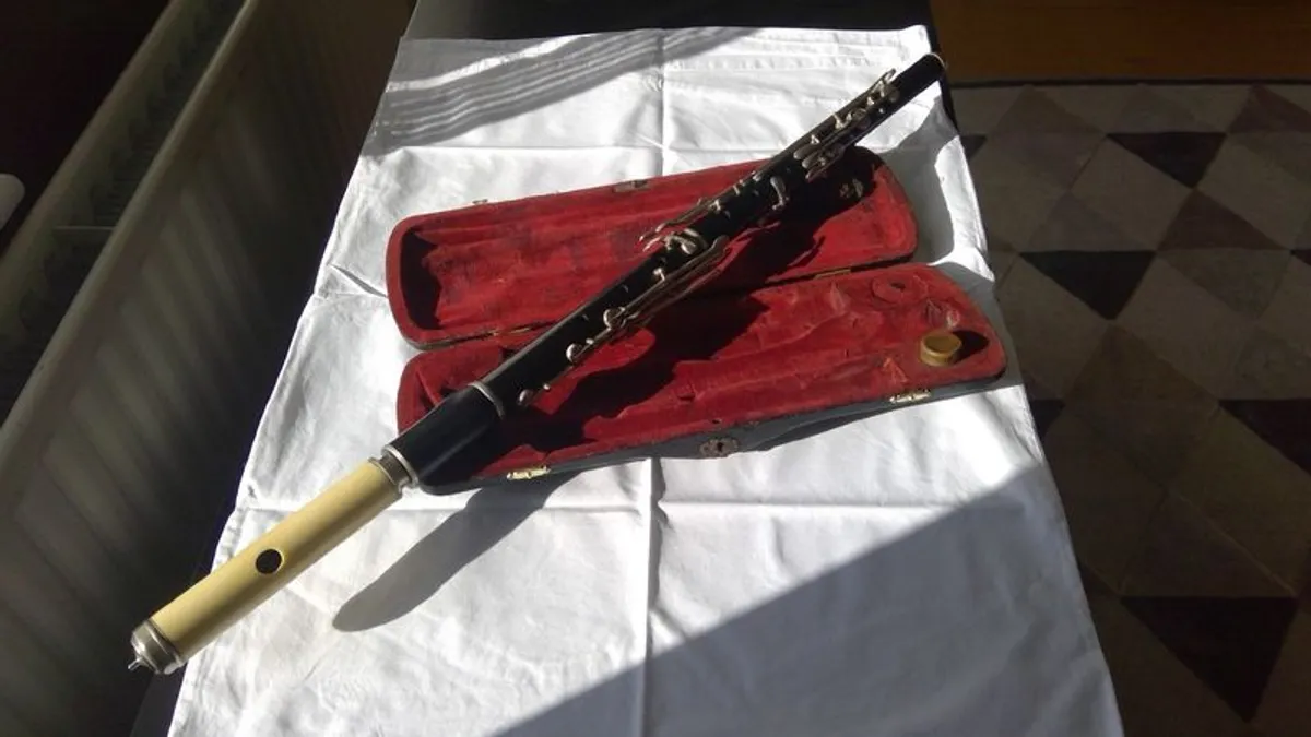 Antique Flute ,  Ivory head - Image 3