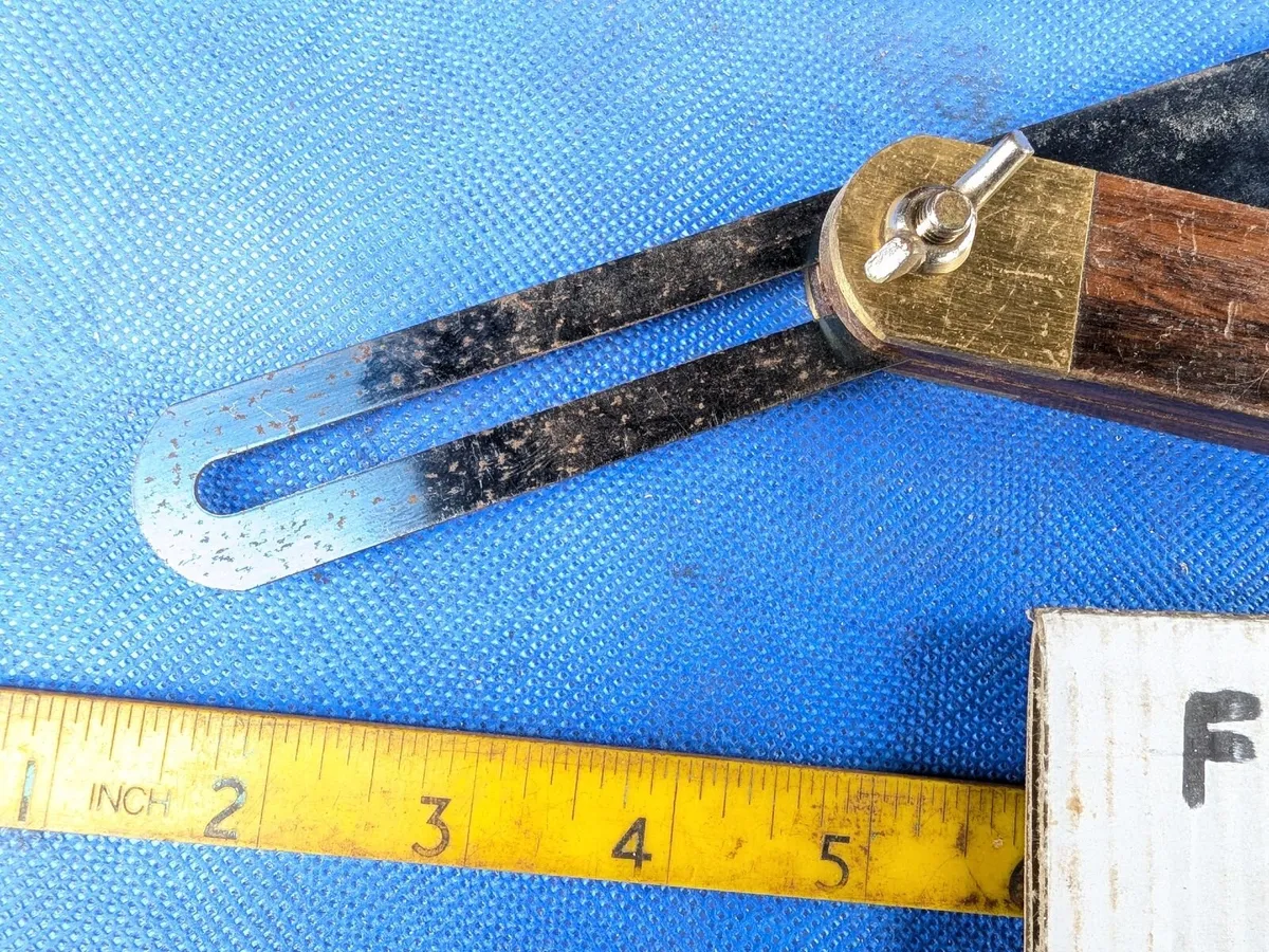 Mortice Gauge & Carpenters Bevel - Image 3