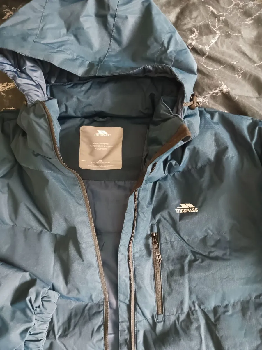 Trespass jacket for men - Image 3