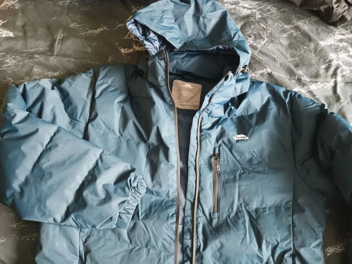 Trespass jacket for men - Image 2