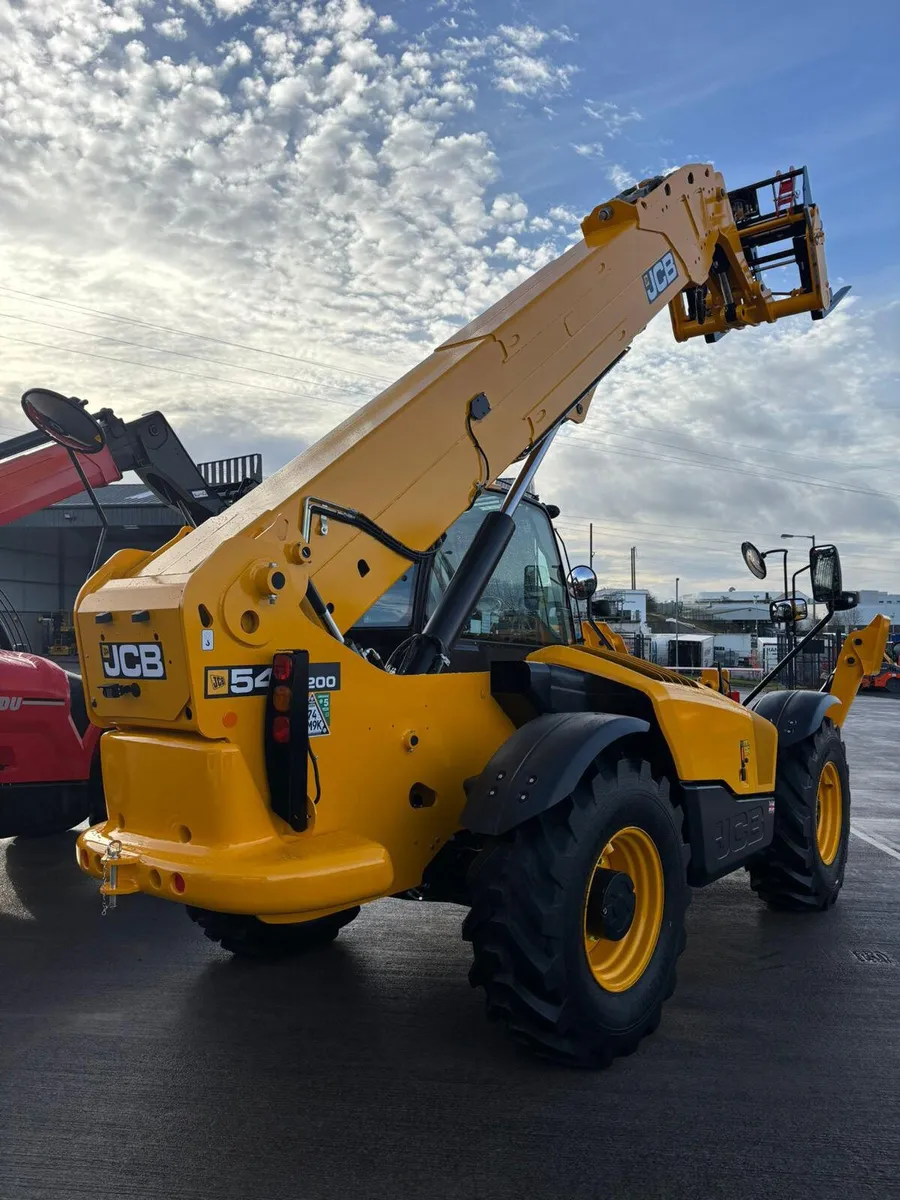 CHOICE 2025 JCB 540-200 - Image 3