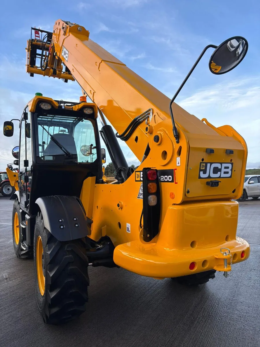CHOICE 2025 JCB 540-200 - Image 4