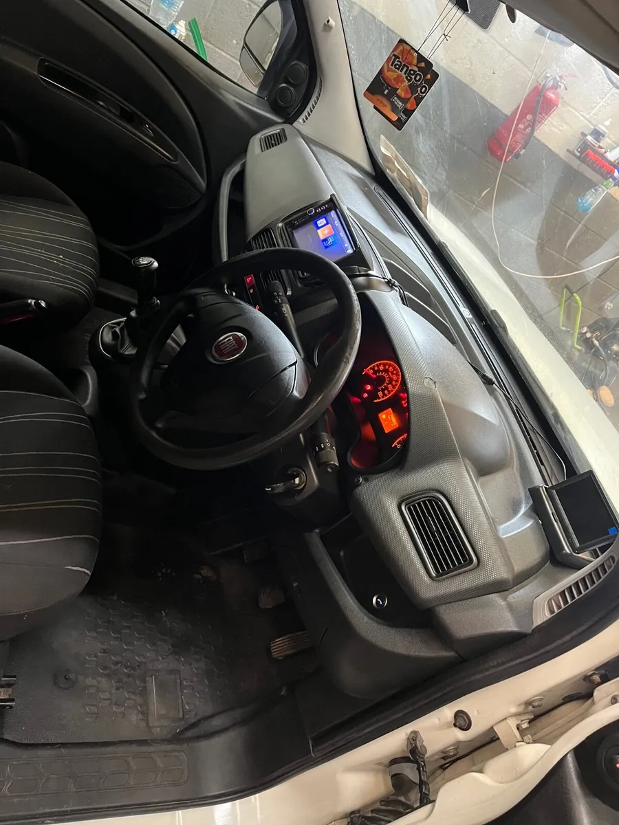 Fiat Doblo 2011 - Image 2
