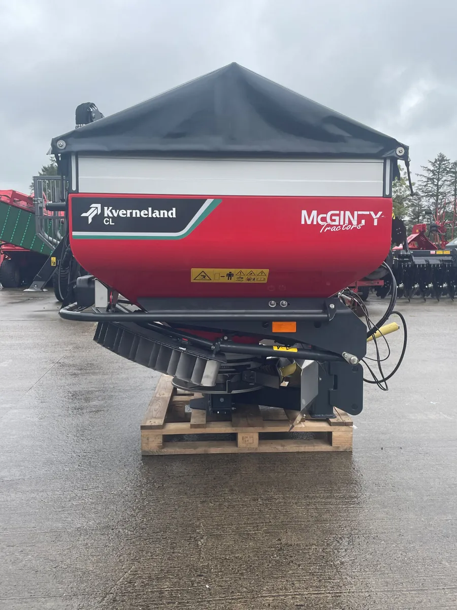 NEW Kverneland CL fertiliser spreader - Image 3