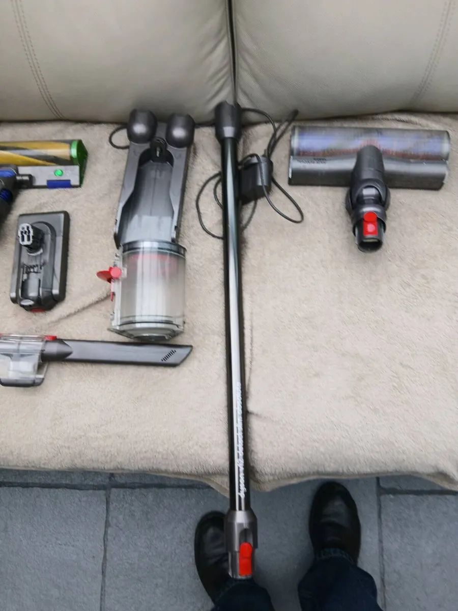Dyson hoover parts - Image 2