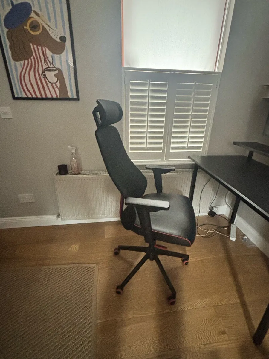 Home office desk and chair - Image 3