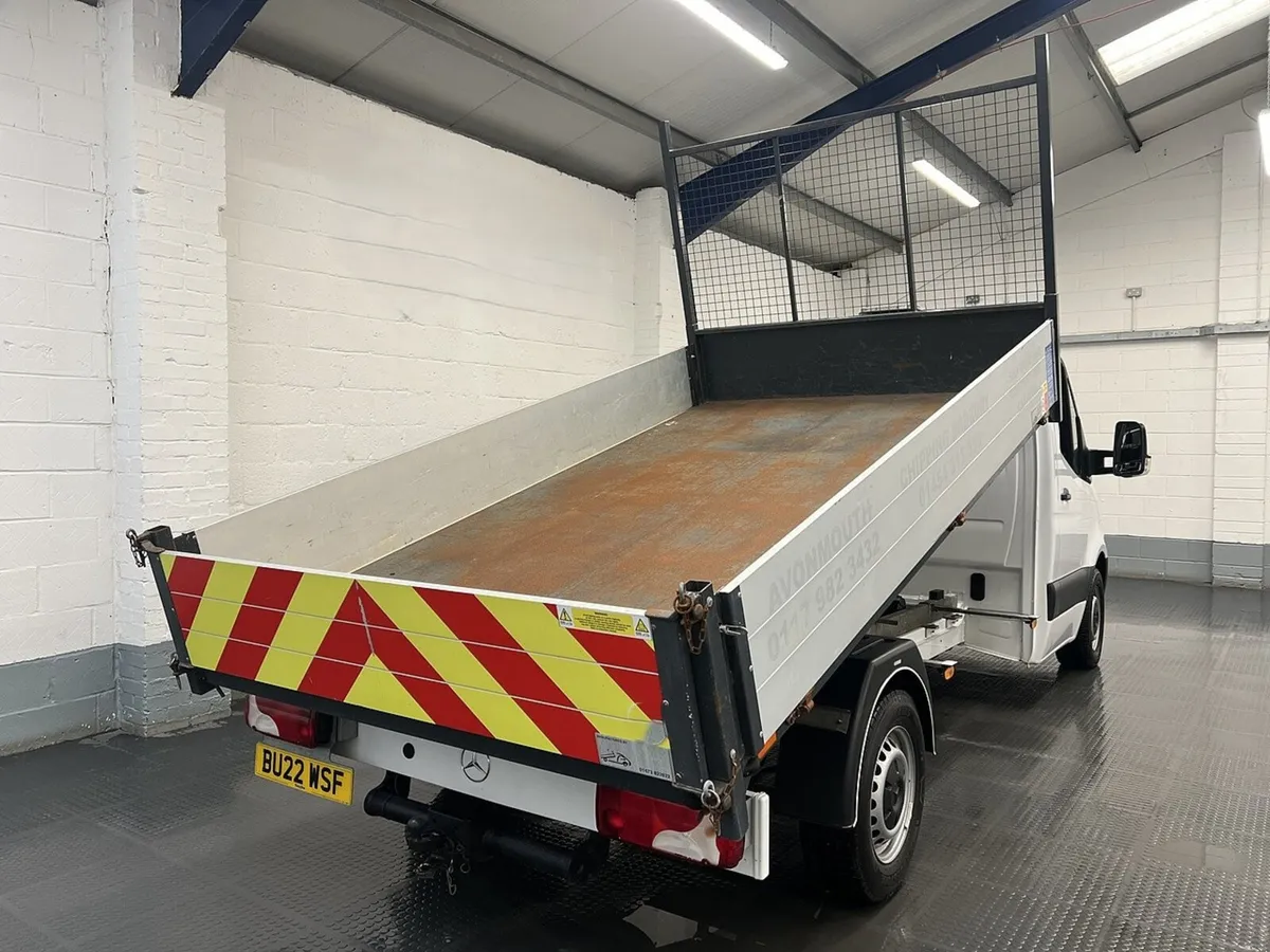 2022 Mercedes-Benz Sprinter Tipper Van - Image 3