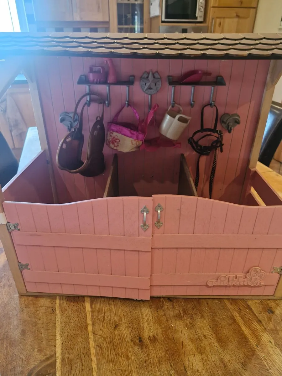 Toys - Image 2