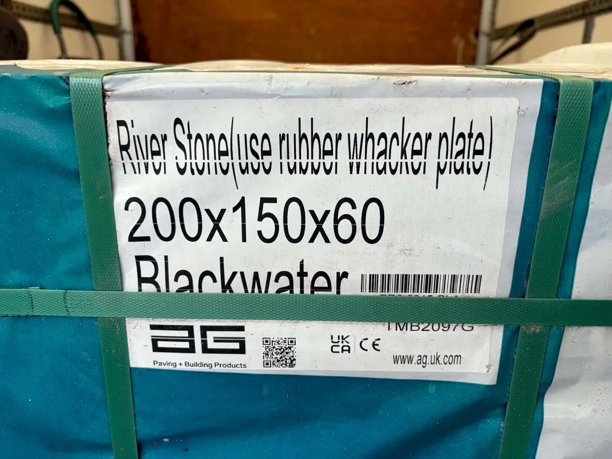 New pallet full paving FREE Delivery today - Image 4