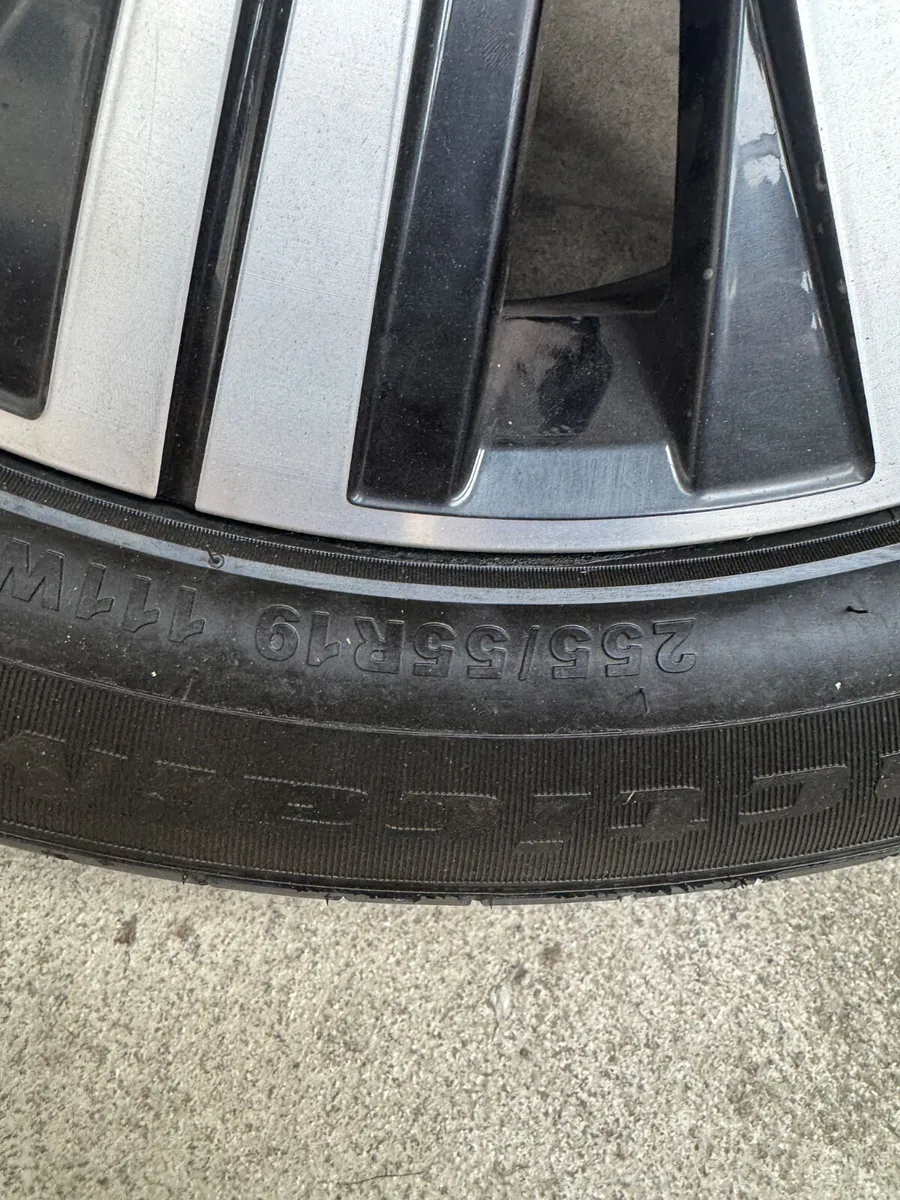 VW Touareg Alloy Wheels - Image 2