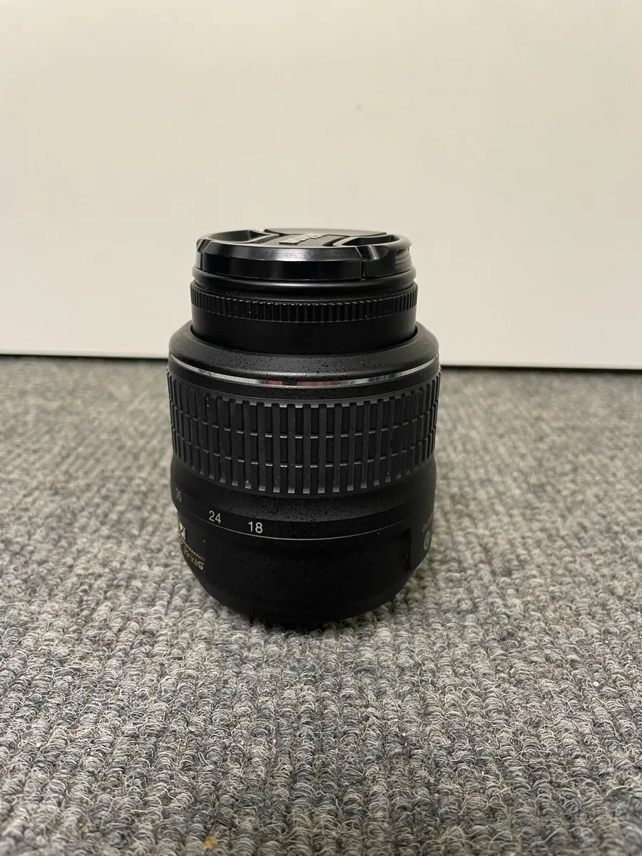 Nikon 18-55m VR lens - Image 4