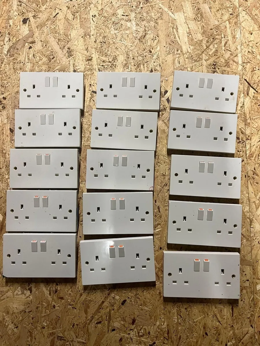 Electric Double Sockets - Image 2