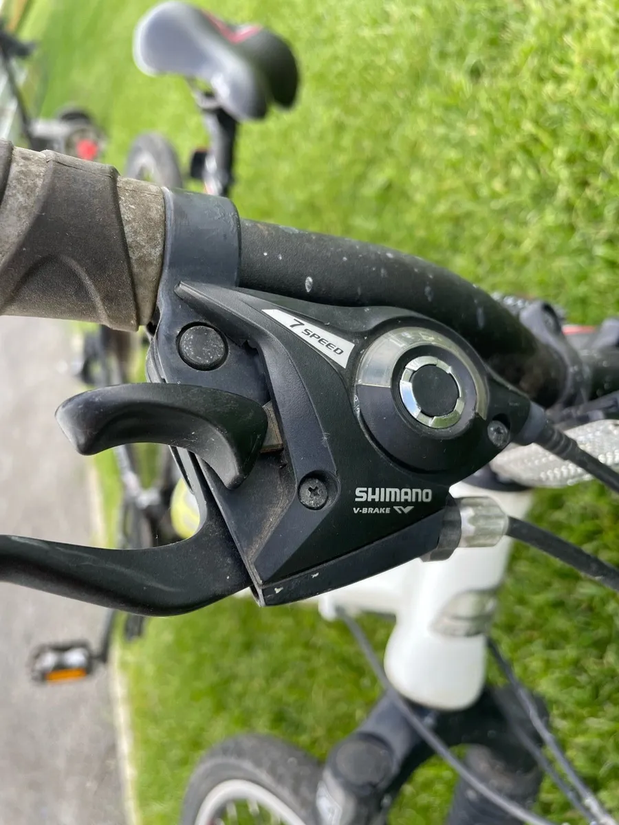 Women's hardtail mountain/commuter bike - Image 4