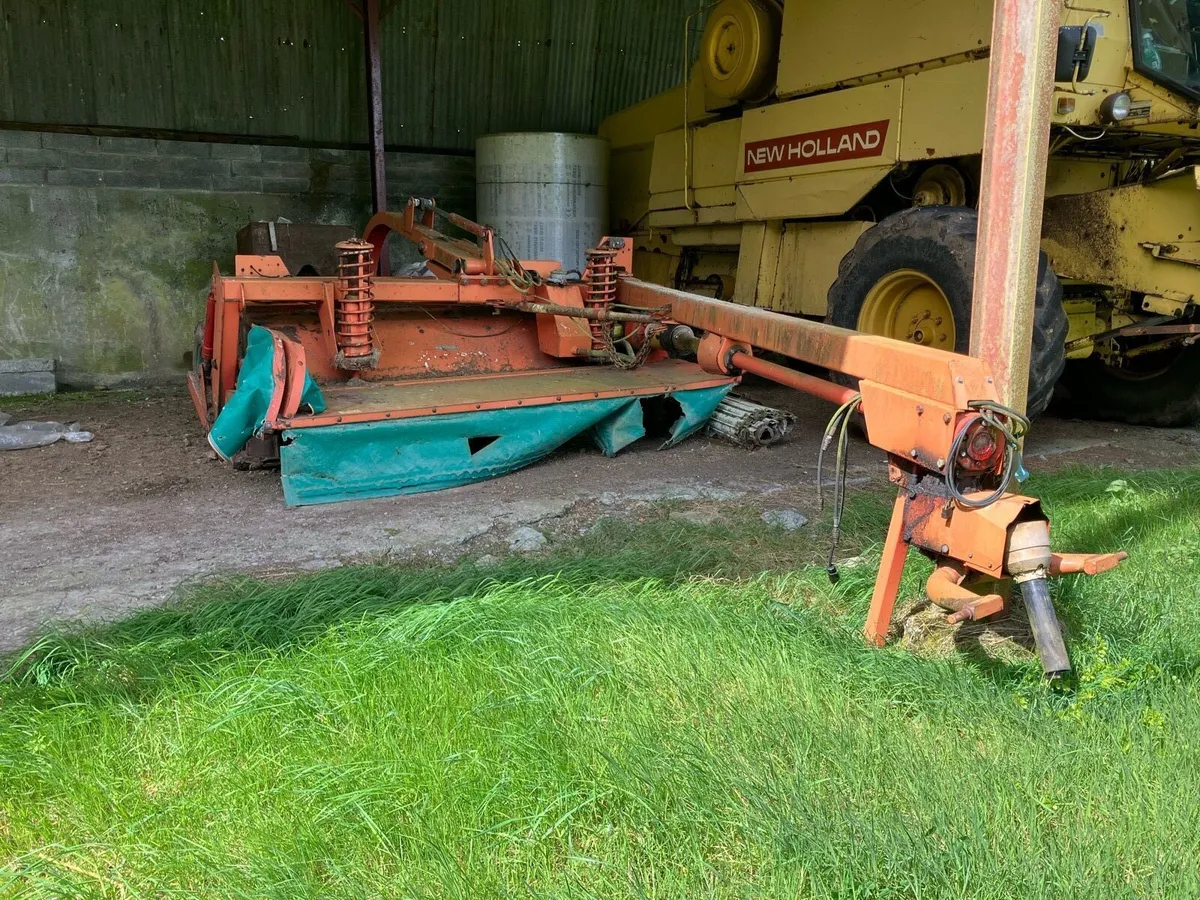 Taarup 4032 mower - Image 2
