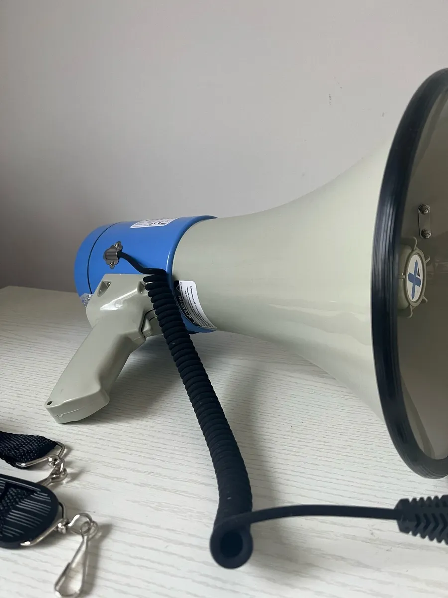 Megaphone - Image 4