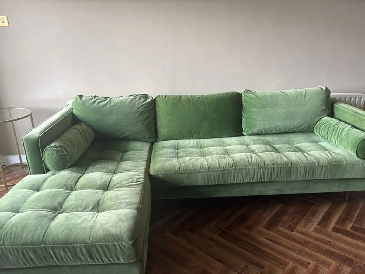 Green couch for sale - Image 2