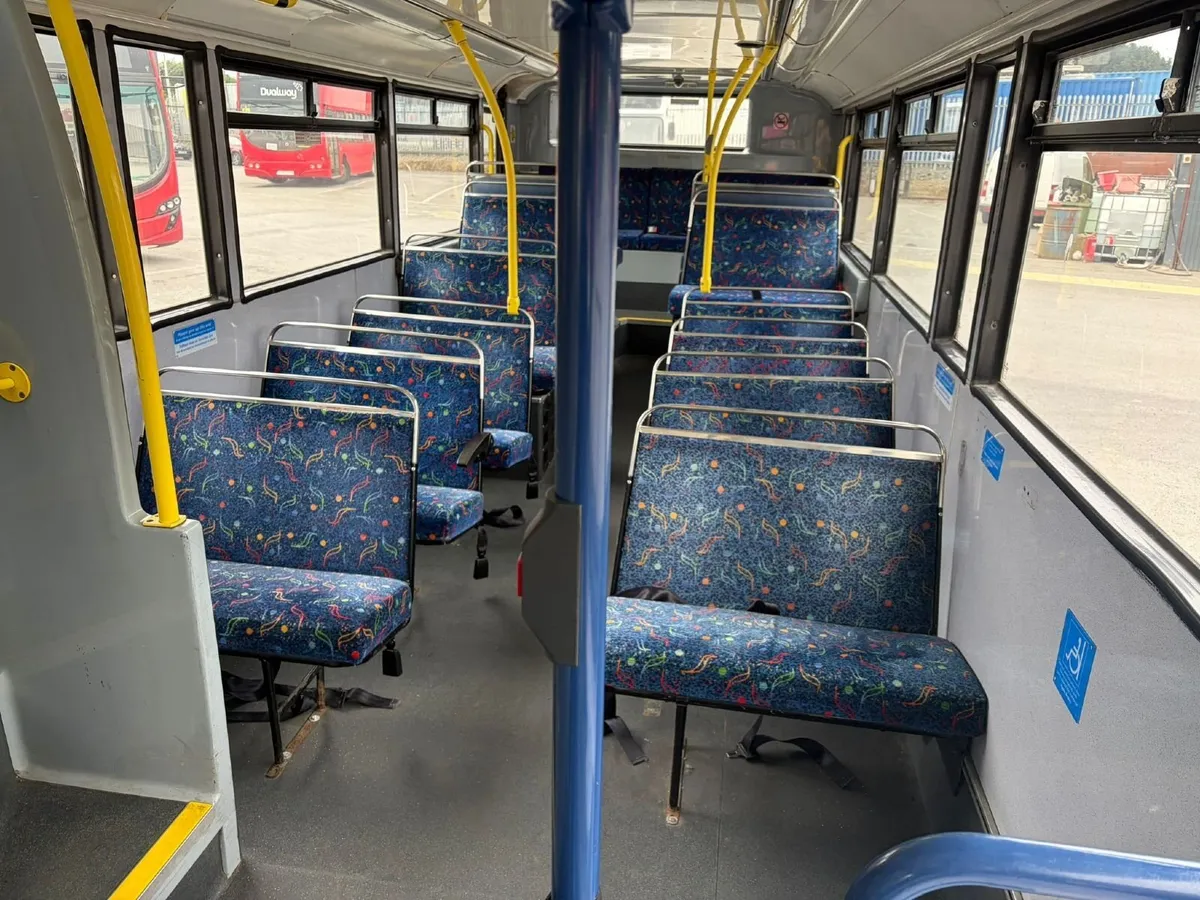 Volvo Decker 2006  Last remaining  Decker - Image 2