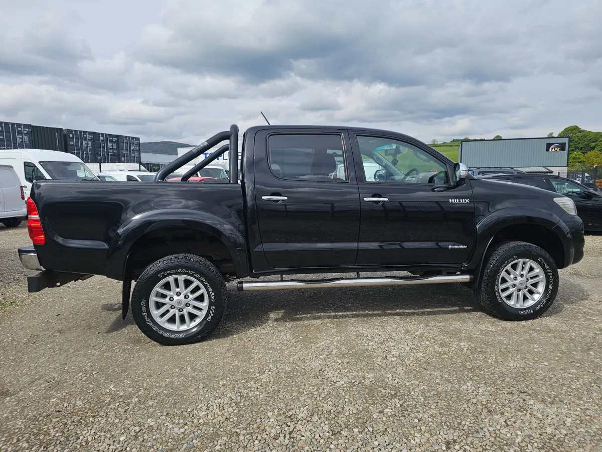 Toyota Hilux Invincible,2013 - Image 4