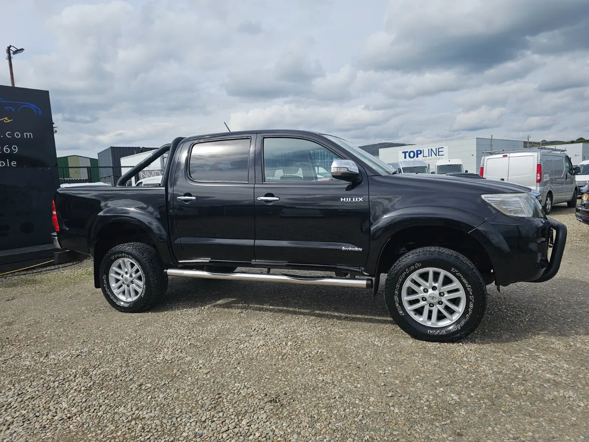 Toyota Hilux Invincible,2013 - Image 3