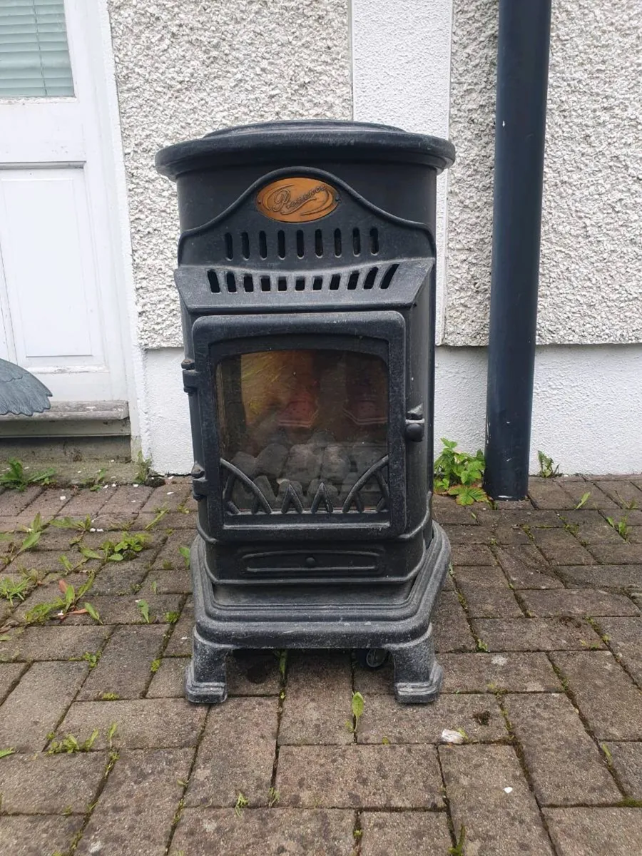 Gas heater - Image 1