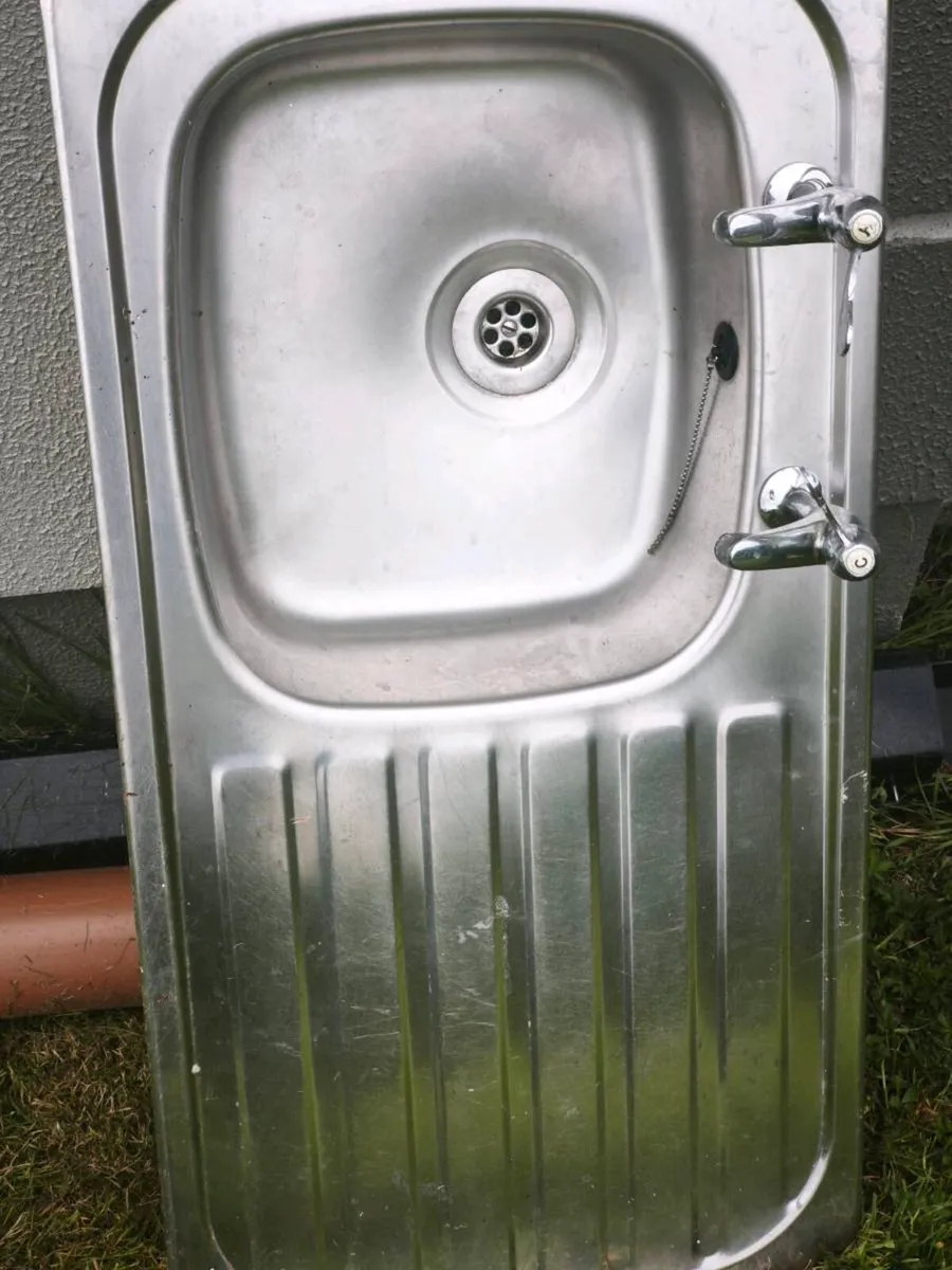 Kitchen sink