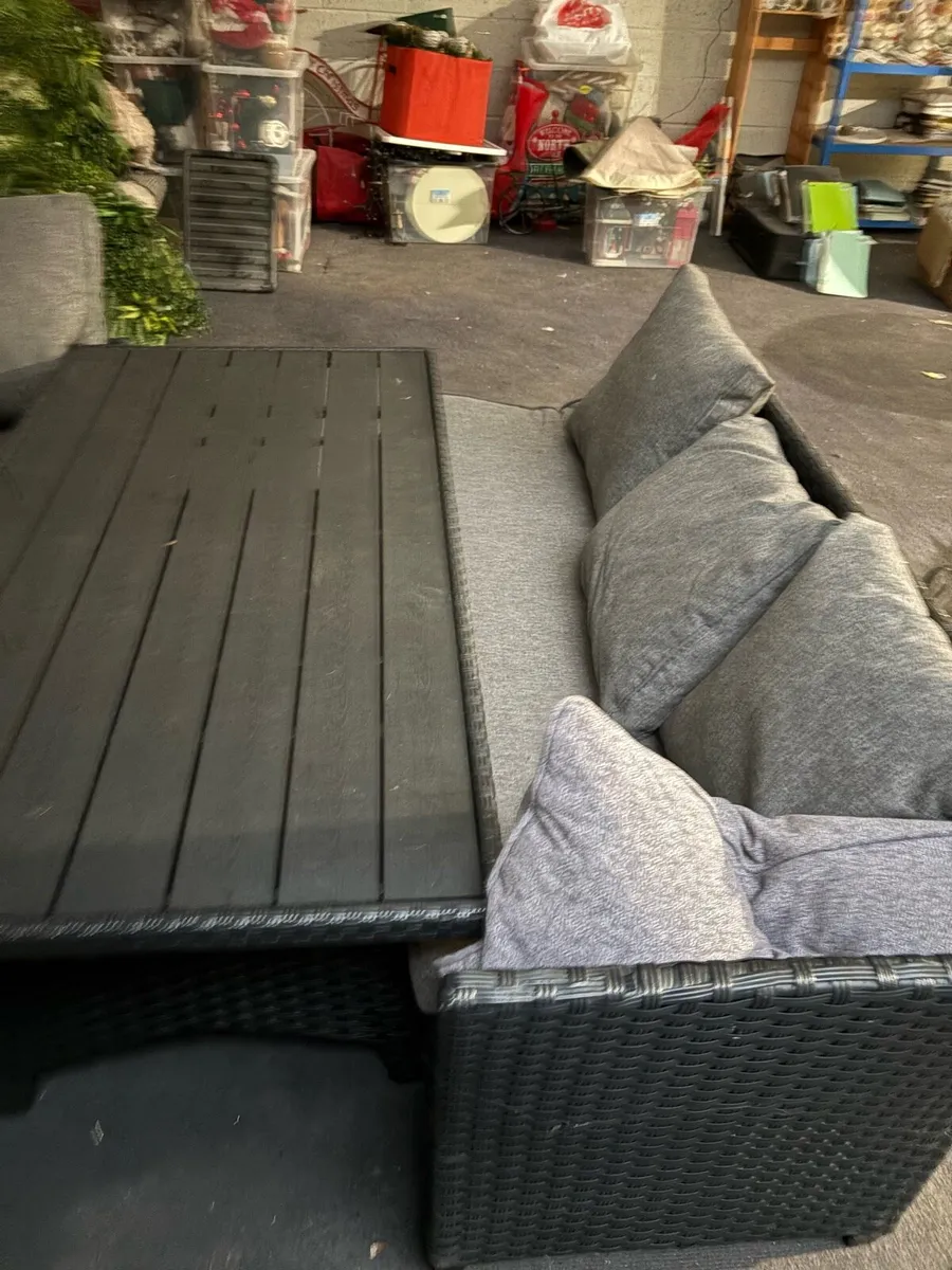 Garden furniture - Image 2