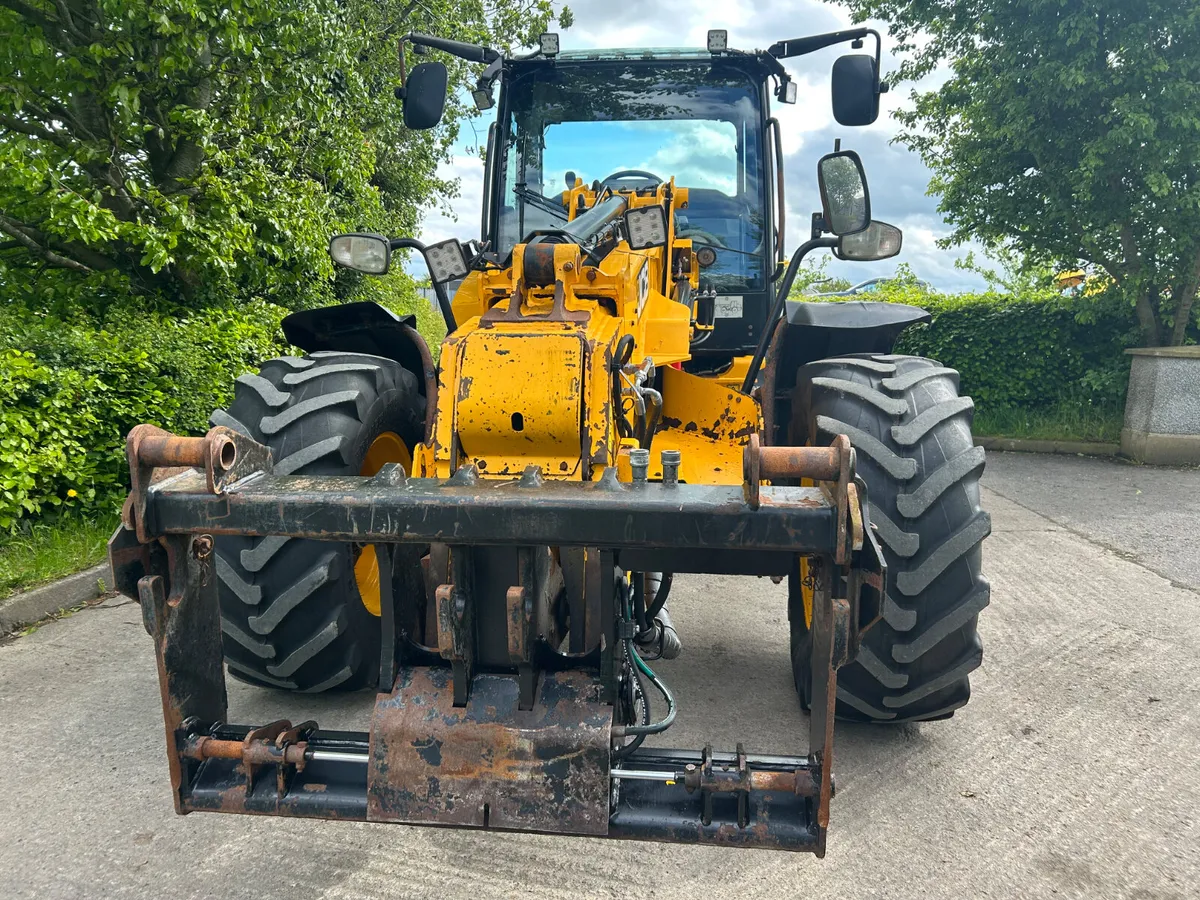 JCB TM 320 - Image 3