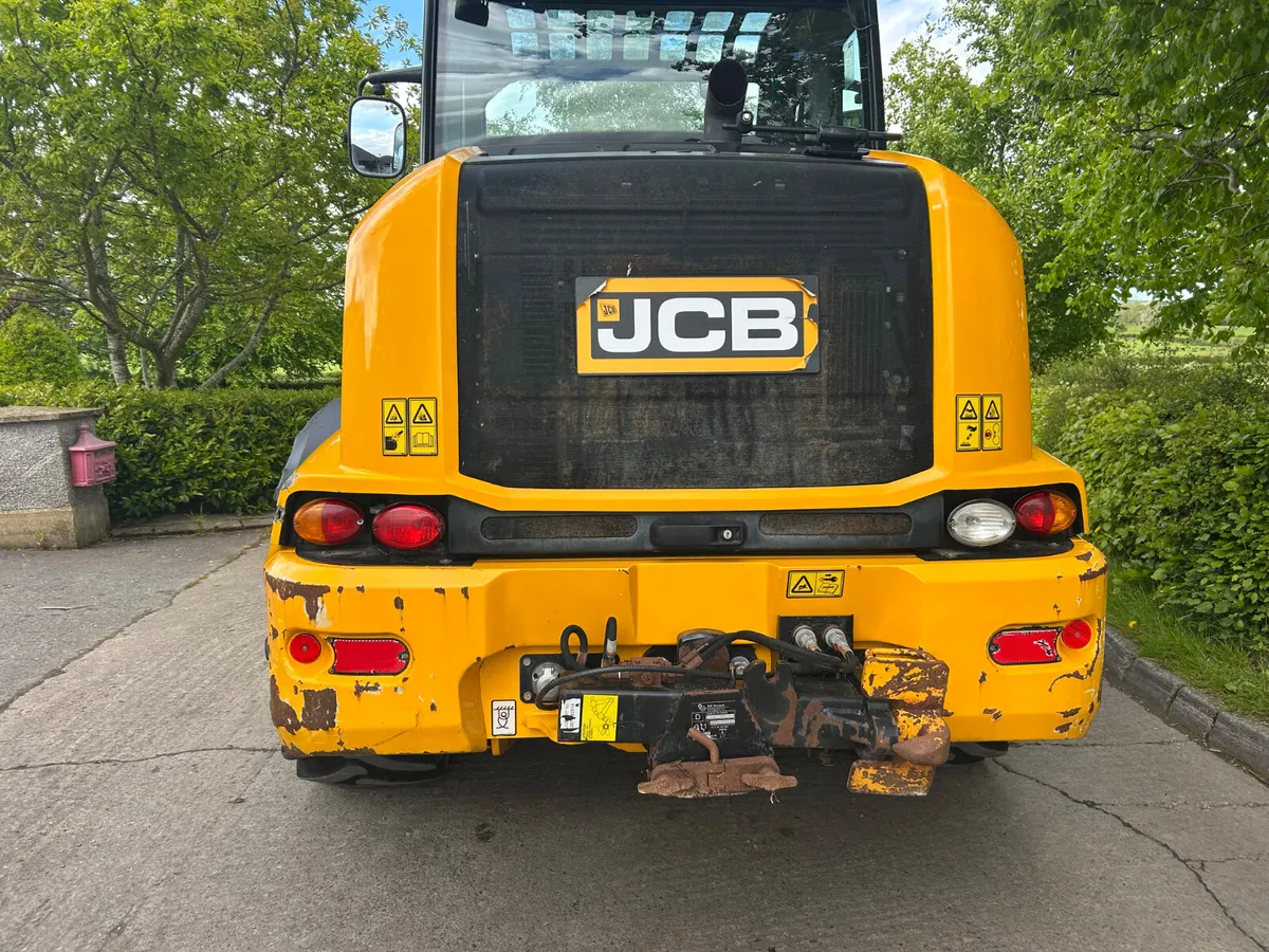 JCB TM 320 - Image 2