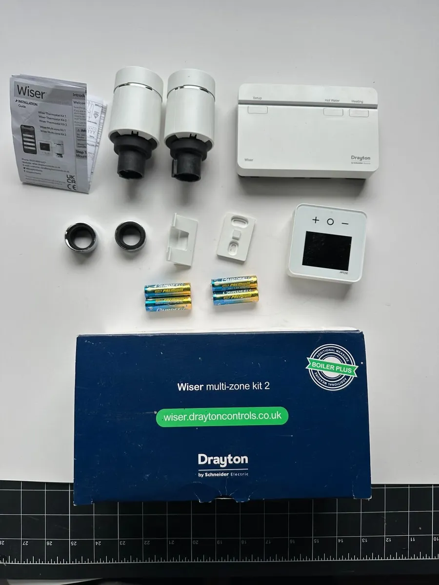 NEW UNUSED  Drayton Wiser Multi-Zone Smart - Image 1