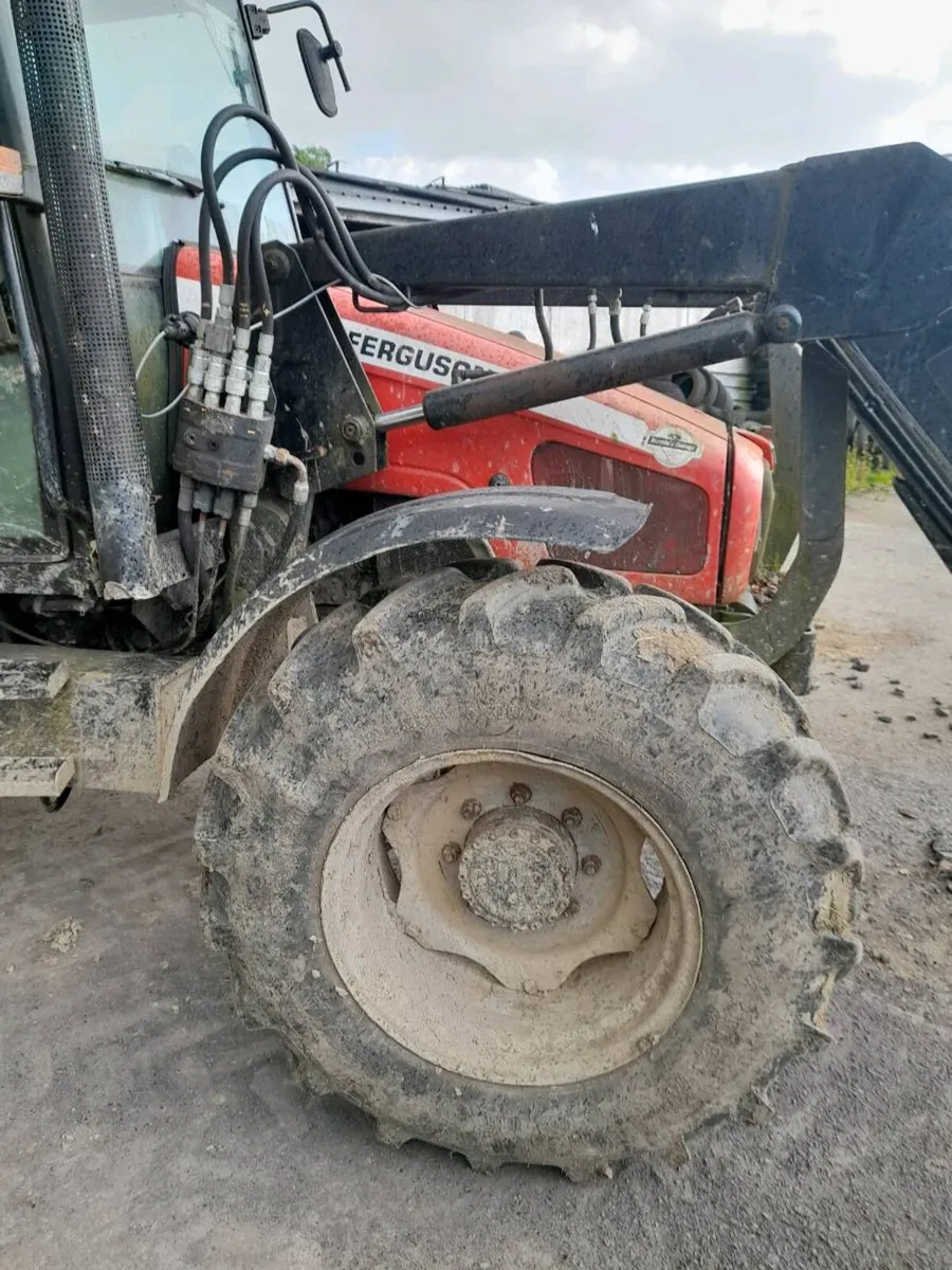 Front Loader - Image 1