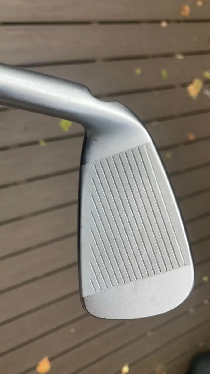 Ping i230 irons - Image 2
