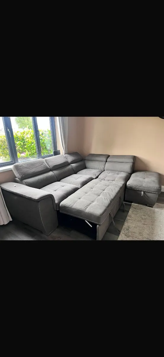 Sofa - Image 3