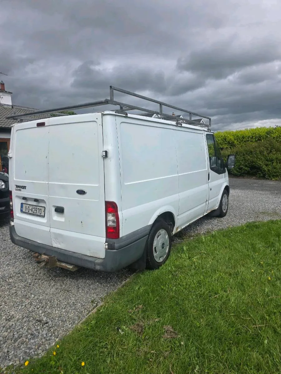 Ford transit 2.2 fwd 2011 - Image 2