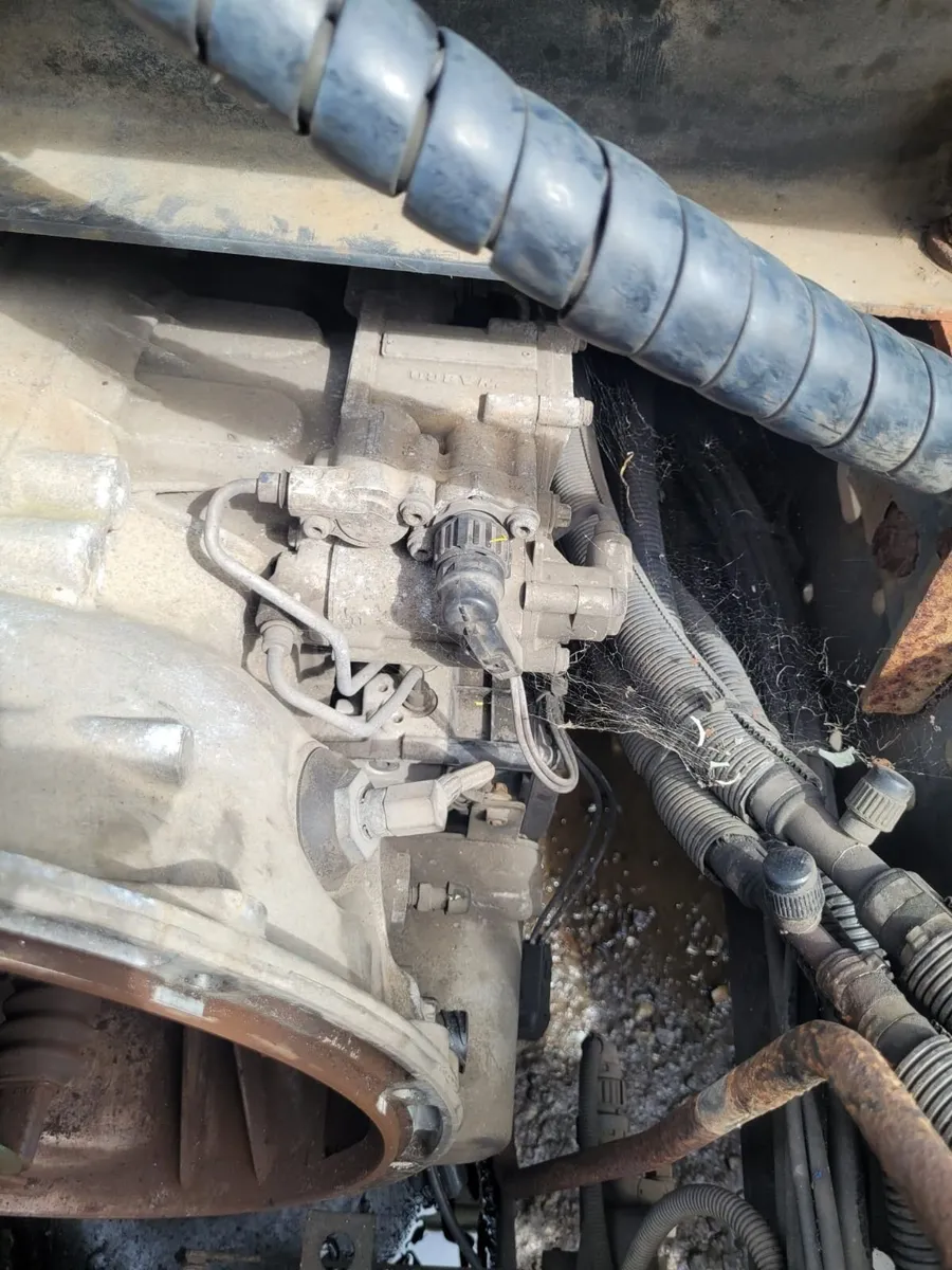 Automatic Gear Box for Mercedes - Image 3