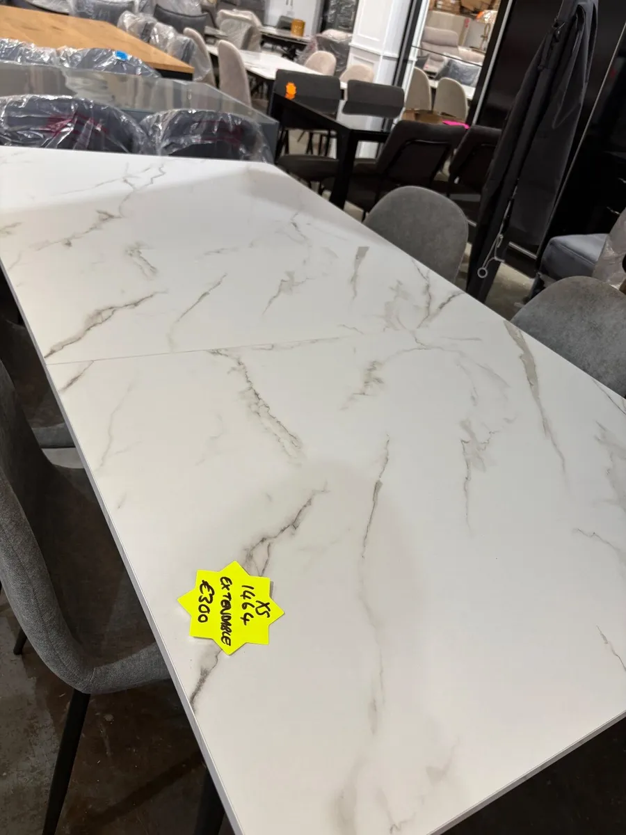 Extendable Dining Table - Image 4