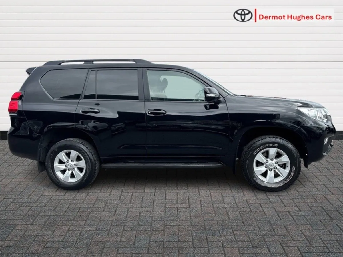Toyota Land Cruiser LWB COMMERCIAL AUTO NO VAT - Image 3
