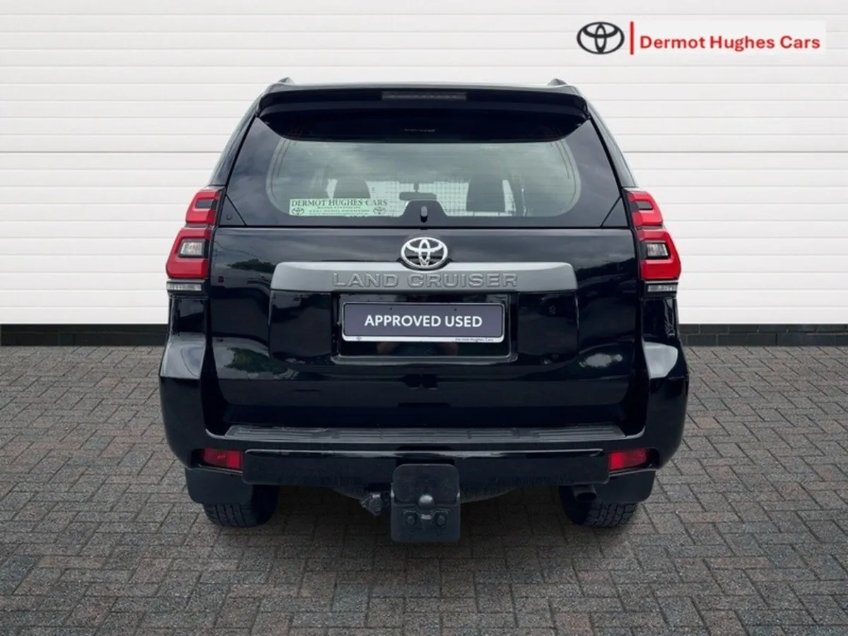 Toyota Land Cruiser LWB COMMERCIAL AUTO NO VAT - Image 4