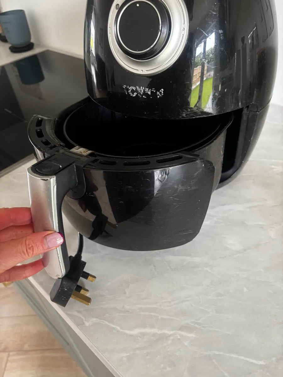 Air fryer - Image 2