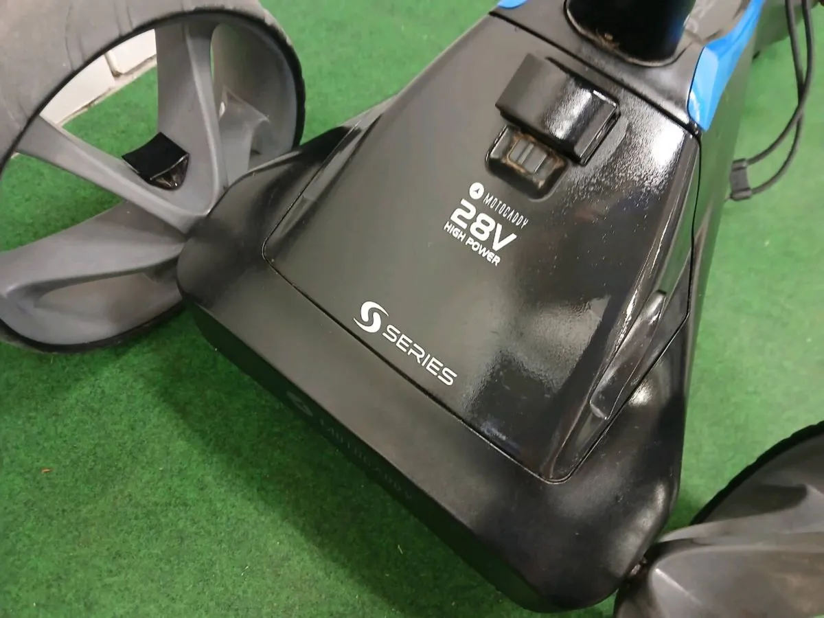 GPS Motocaddy at Golf Concepts - Image 2
