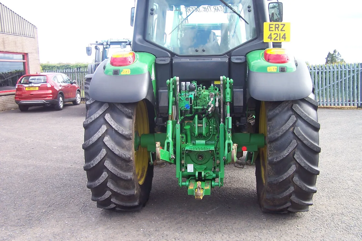 2012 John Deere 6230 c/w John Deere 631 Front Load - Image 4
