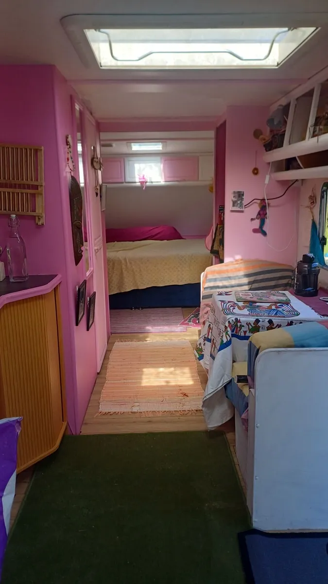 Caravan/Tiny home - Image 4