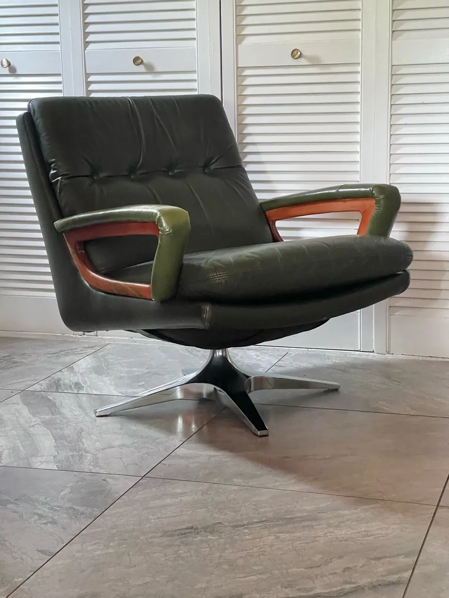 Mid century armchair - Image 1