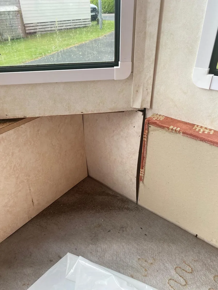 Mobile home maintenance - Image 3