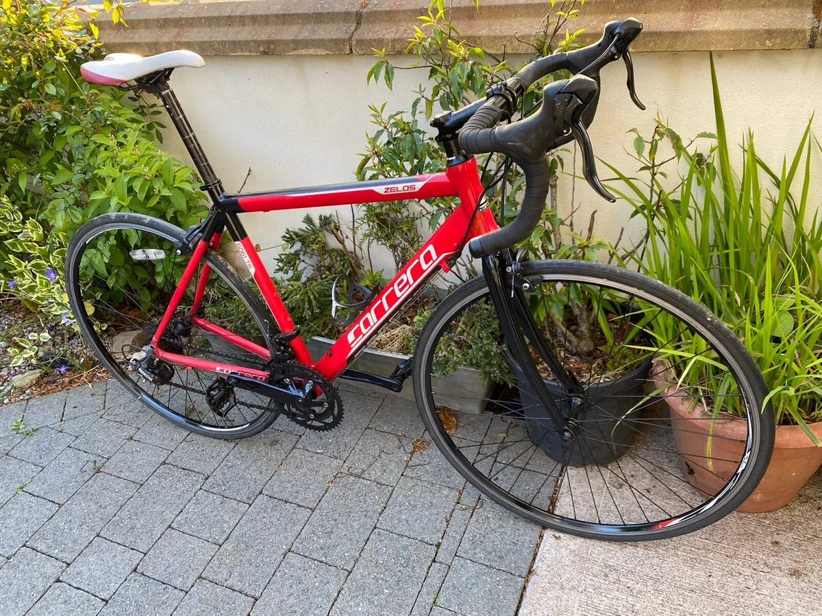 Carrera zelos 700x25c wheels 14 speed 20.5 - Image 2