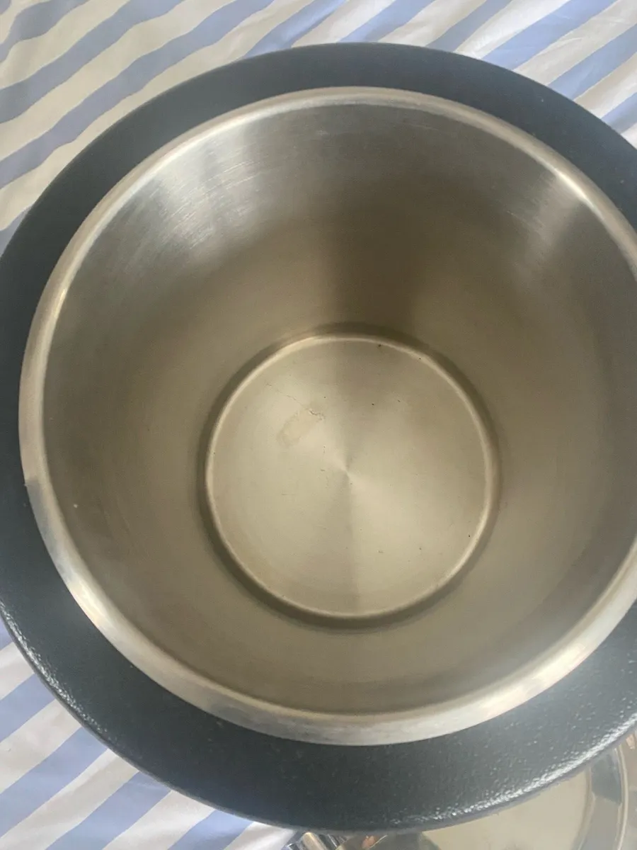Soup kettle - Image 1