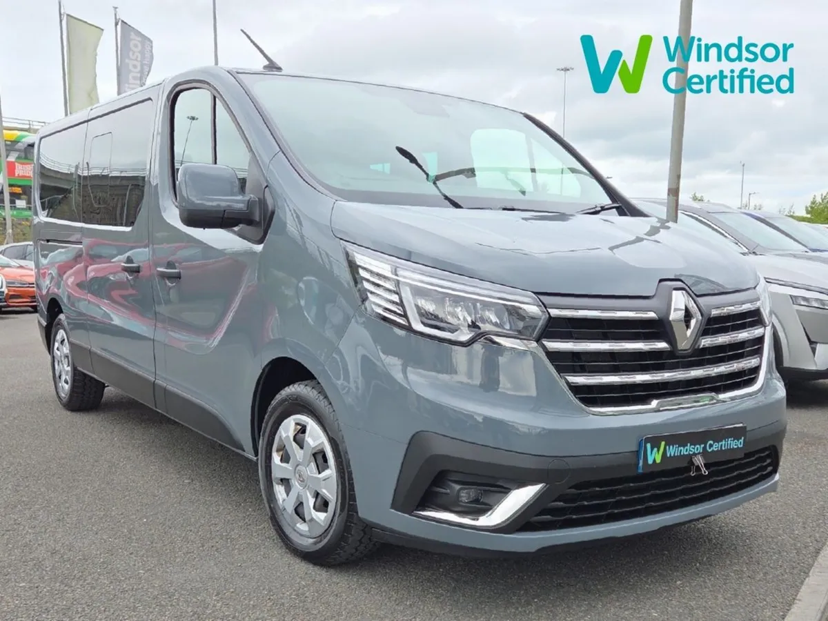 Renault Trafic Passenger **9 Seater COMBI FWD L2 A - Image 1