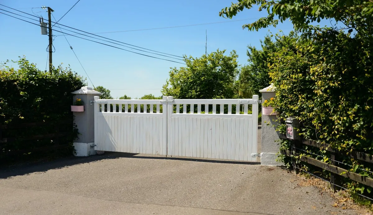 Timber Gates Sale @ Mallow Home & Garden Festival - Image 2