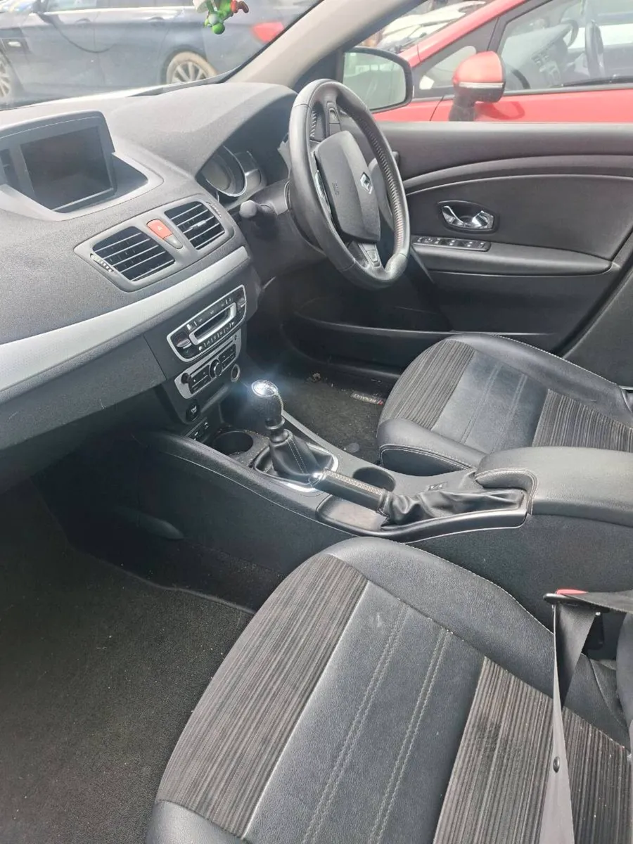 Renault fluence 2016 - Image 1